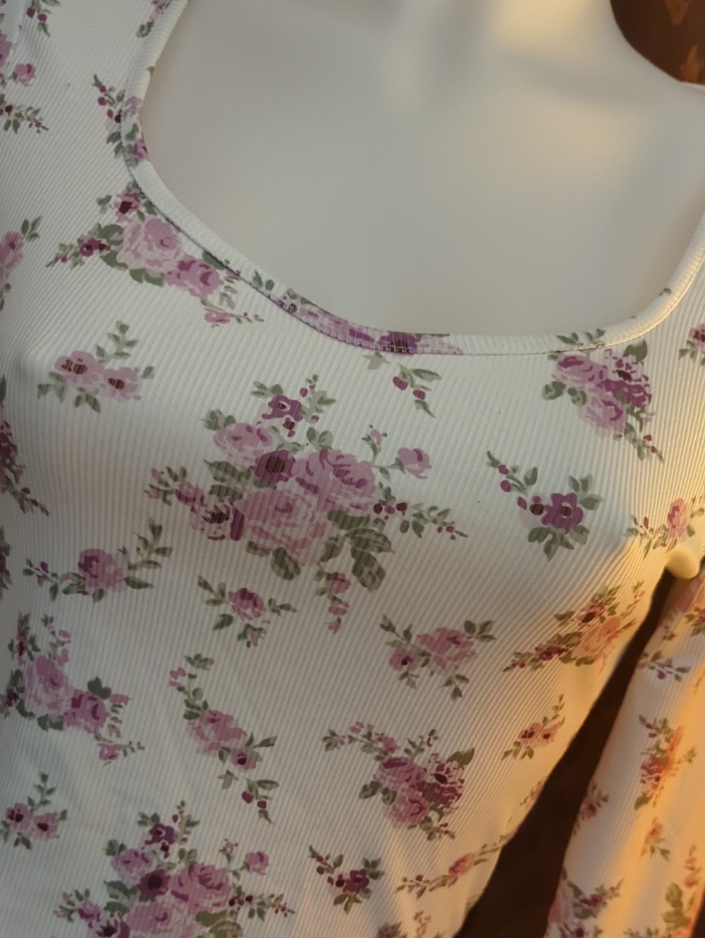 🌸 Floral Ribbed Long Sleeve Crop Top – Size Small - Picture 3 of 11